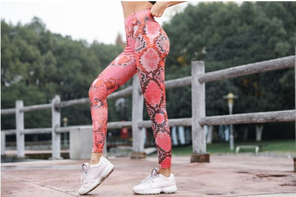 YBPD-0018,manufacturers  American yoga dance pants small snake print buttock lifting high waist women sport leggings - Image 2