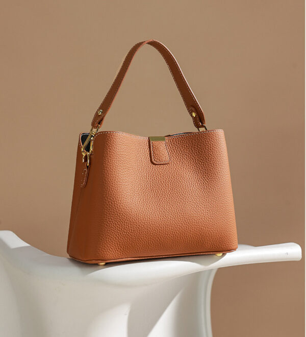 GTNB-0001,wholesale factory female cowhide single shoulder cross body ladies large capacity bag