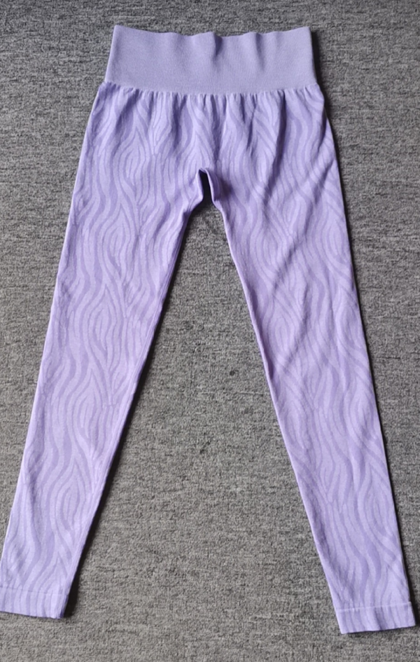 YJBD-0019,European  Amazon zebra print yoga pants seamless knit outdoor workout pants high waist female leggings - Image 4