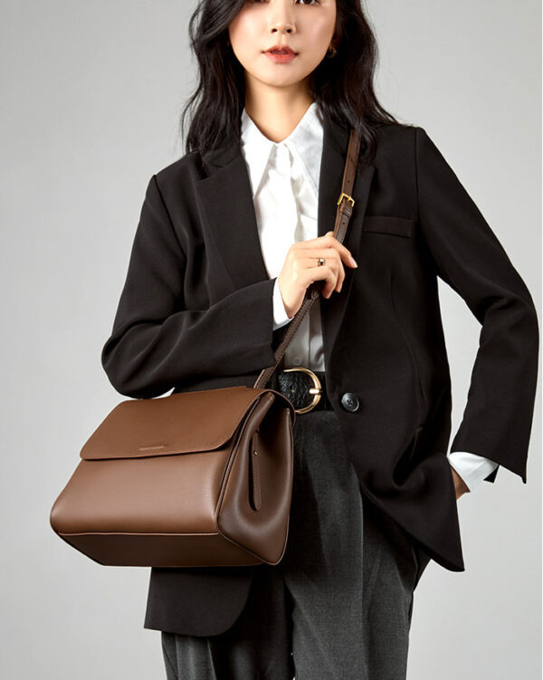 GTNB-0003, sale factory  single shoulder leather  ladies niche tote bag  large capacity crossbody bag - Image 8