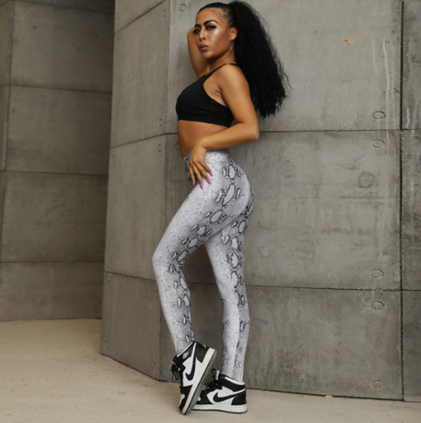 YSZD-0038,wholesale Printed snake-print leggings Europe women tight waist fitness yoga large size pants - Image 3