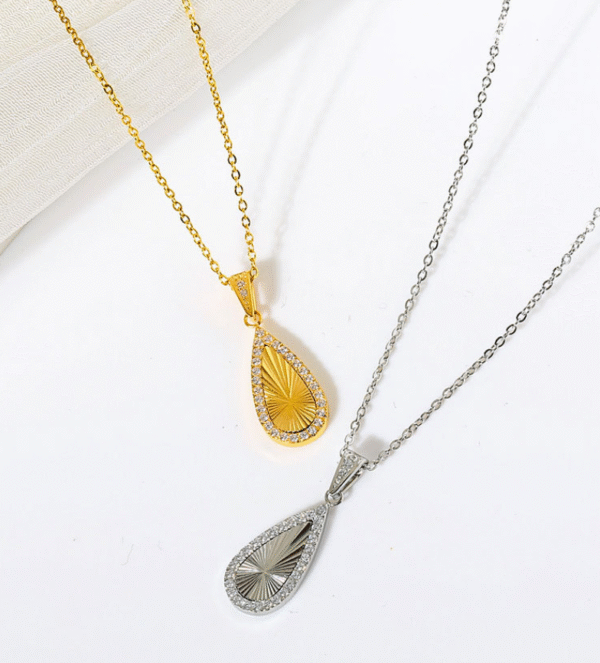 GSJS-0002,best selling butterfly heart shaped titanium steel stainless steel non fading ladies necklace