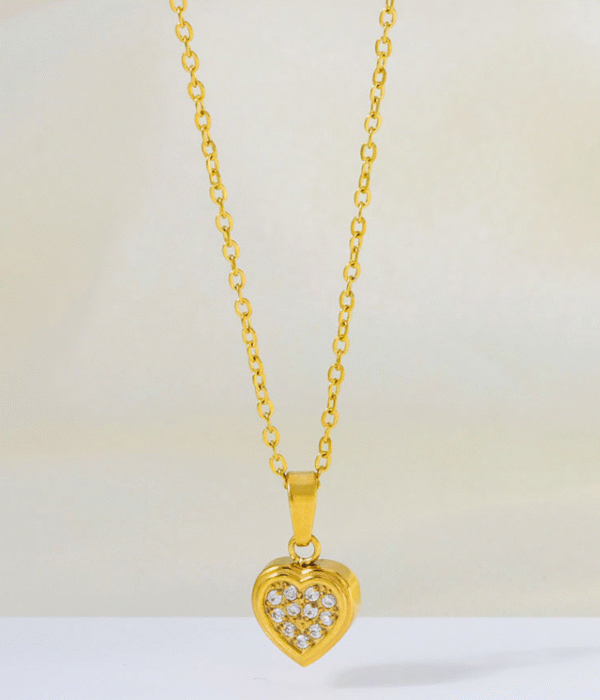 GSJS-0003,wholesale diamond embedded zircon  heart shaped women non fading collarbone chain titanium steel stainless steel  necklace