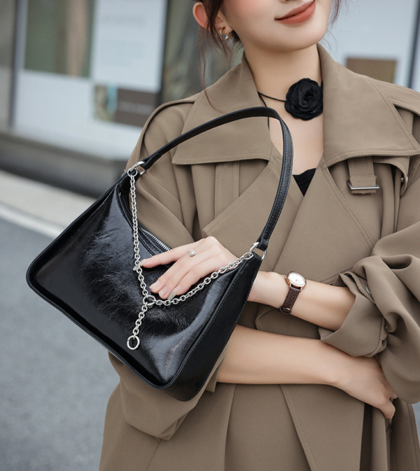 GTNB-0035,factory selling fashion leather women retro light luxury chain crossbody single shoulder handbag - Image 7
