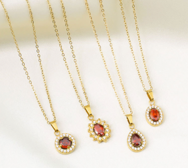 GSJS-0004,wholesale women titanium  stainless steel  ruby embeded non fading  collarbone chain 18K gold plated pendant necklace