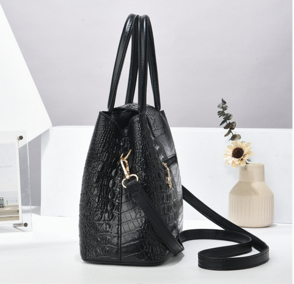 TRJB-0015,wholesale manufacturers  pu trendy   striped   single shoulder crossbody set handbag - Image 7
