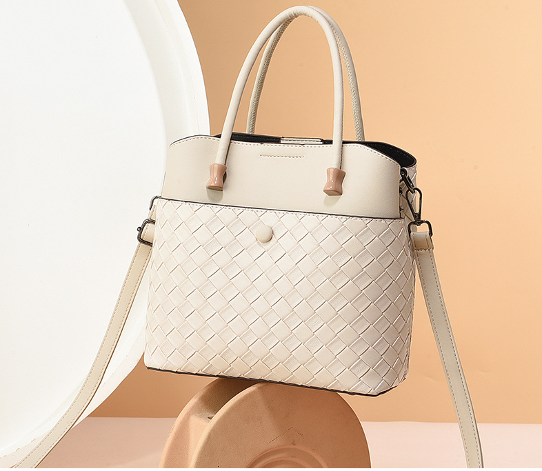 TRJB-0032,wholesale factory pu trendy single shoulder crossbody small handbag - Image 3