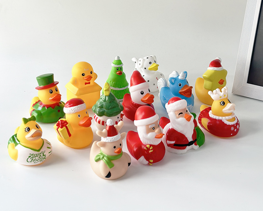 YZYW-0003,factory wholesale vinyl children floating bath environmentally friendly squeezable christmas duck baby play water toys - Image 5